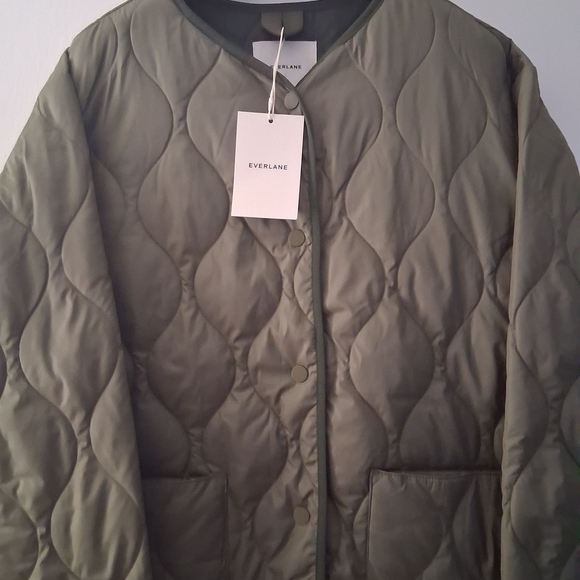 Everlane Jackets & Blazers - Everlane Quilted Jacket in Olive